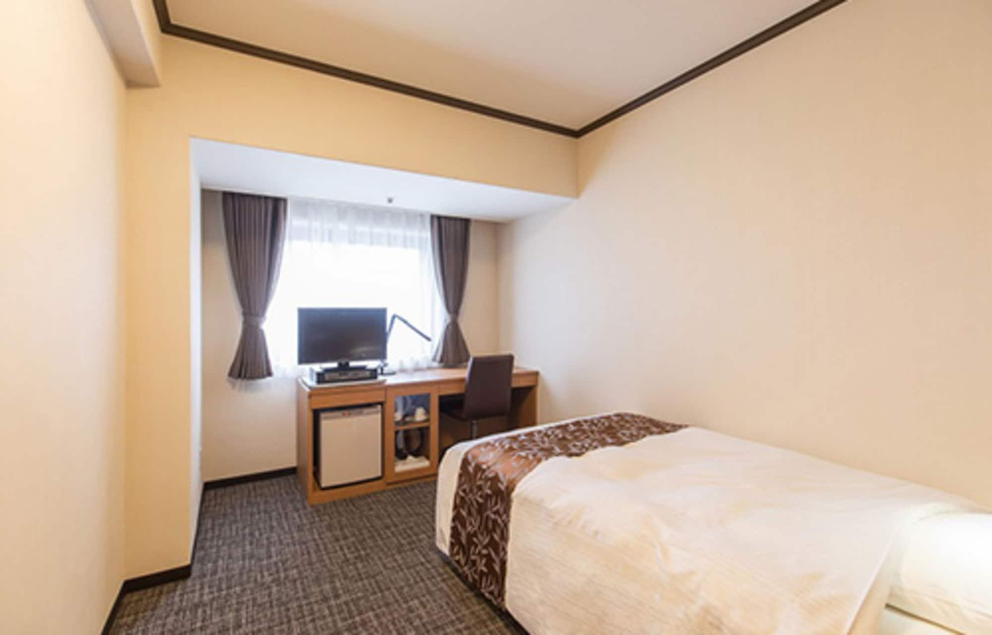 Hotel Hiroshima Garden Palace Exterior foto